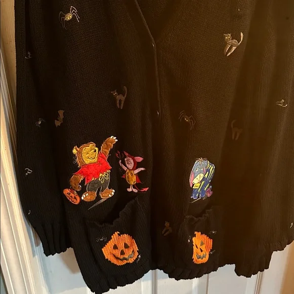 EUC Disney Catalog 3XL Halloween Winnie the Pooh button down Cardigan Sweater - Picture 2 of 5